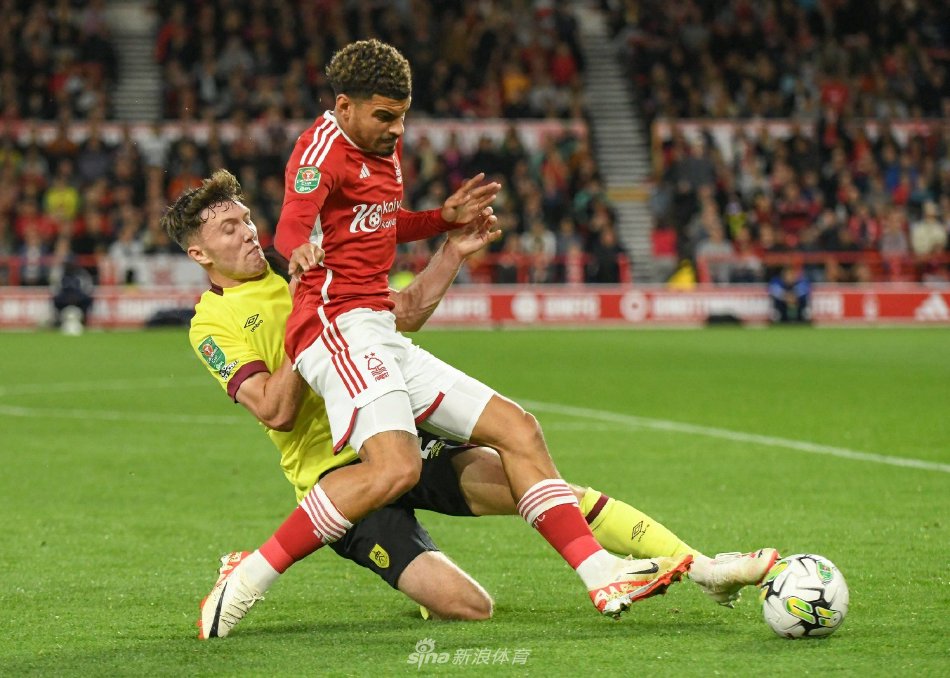 也是向外界 也是向外界