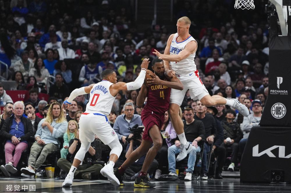 奉献更多精 奉献更多精