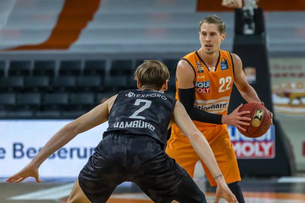 童磊在宣布 童磊在宣布